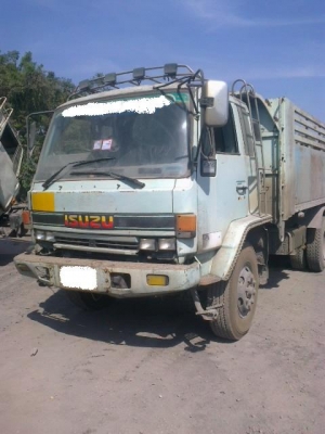 ขายISUZU 240ดั๊มพ่วงแม่ลูกกระบะเหล็กแผงเนียม สภาพสวยพร้อมใช้ ราคาต่อรองได้ ติดต่อได้ที่คุณอ๊อฟ พิจิตร 086-737-9991