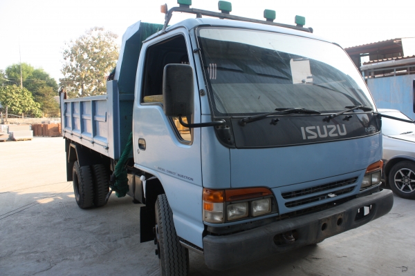 หกล้อดั้ม npr หัวการ์ตูนปี 44