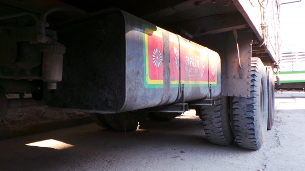 HINO FL17 หัวเปลี่ยน เครื่องเปลี่ยน ช่วงล่างสิงห์ไฮเทคค่ะ คุณว่าน จ.พิจิตร. มัดจำเรียบร้อยแล้วจ๊ะ HINO FL17 หัวเปลี่ยน เครื่องเปลี่ยน ช่วงล่างสิงห์ไฮเทคค่ะ คุณว่าน จ.พิจิตร. มัดจำเรียบร้อยแล้วจ๊ะ