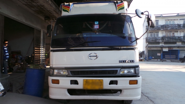 HINO  FL17  หัวเปลี่ยน  เครื่องเปลี่ยน ช่วงล่างสิงห์ไฮเทคค่ะ คุณว่าน จ.พิจิตร. มัดจำเรียบร้อยแล้วจ๊ะ