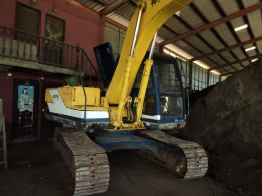 ละอองดาวแทรคเตอร์ ขาย รถแบคโฮ ยี่ห้อ KOBELCO SK 120-1 มือสองเก่าจากนอกสภาพดีราคาถูก พร้อมสำหรับการใช้งาน