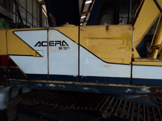 ละอองดาวแทรคเตอร์ ขาย รถแบคโฮ ยี่ห้อ KOBELCO SK 120-1 มือสองเก่าจากนอกสภาพดีราคาถูก พร้อมสำหรับการใช้งาน