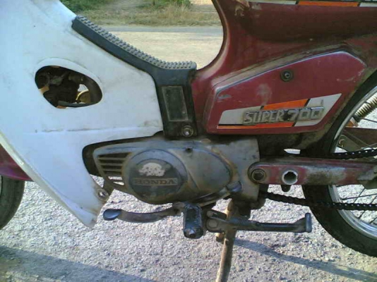 ขายC700Cdi(แดง1)เล่มทะเบียนพร้อมชุดโอนเครื่องดีอะไหร่เดิมเกือบครบขาย 7500 บาท