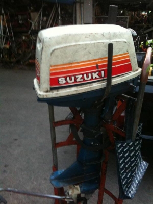 ขายเครื่องติดท้าย 5 HP เก่าญี่ปุ่น ขายตามสภาพครับ