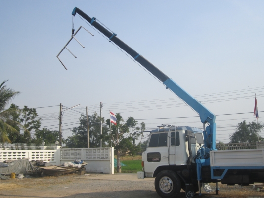 เครนยูนิค3,5ตัน5ปลอก4ชักท้องV เครนยูนิค3,5ตัน5ปลอก4ชักท้องV