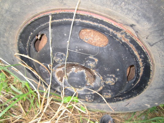 6ล้อดั้มหน้ายาว2คันเครื่อง125แรง1คัน145คัน-ขายรวม2คัน- 6ล้อดั้มหน้ายาว2คันเครื่อง125แรง1คัน145คัน-ขายรวม2คัน-