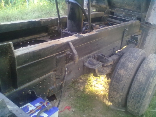 ขาย 6ล้อดั้มเล็ก TOYOTA  BU61 เครื่องแรง ดั้มดี ทะเบียนเต็มเอกสารพร้อมโอน