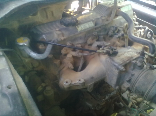 ขาย 6ล้อดั้มเล็ก TOYOTA  BU61 เครื่องแรง ดั้มดี ทะเบียนเต็มเอกสารพร้อมโอน