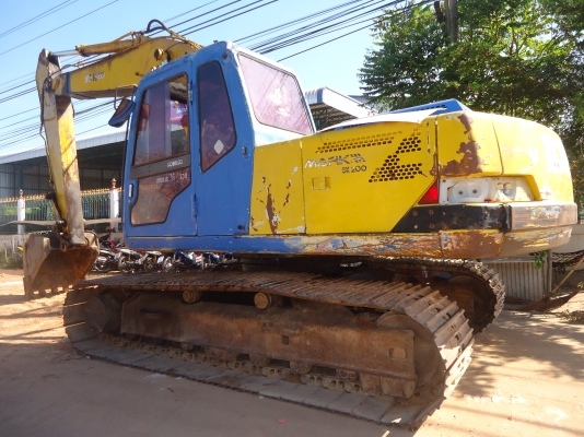 ขายรถแบคโฮKOBELCO 6สูบ SK200 ตีนตะขาบ สภาพสวยพร้อมใช้งาน เอกสารเล่มทะเบียนครบ สนใจดูรถก่อน