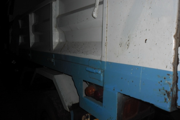 ISUZU DECA 195 HP 6HE1 หกล้อดั๊มพ์ ช่วงล่างใหญ่ยาง 8.25 ขอบ 16" กระบะดั๊มพ์เหล็ก 6 ตันยาว 3.60 เมตร เครื่องดี ภายในครบ แอร์เย็น พวงมาลัยเพาเวอร์ เบรคทริ๊ปฟี้ ช่วงล่างคัชซีสวยไม่มีดาม เอกสารทะเบียนภาษีครบถูกต้องพร้อมโอนได้เลยครับ