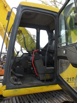 KOMATSU PC210LC-6K เก่านอก เอวแน่น ปั็มแรง สภาพพร้อมใช้ สุดๆเอาไปแบ่งกันใช้ได้เลยครับ น้องร็อค จัดหั้ย สนใจโทร สอบถามได้ 081-8535656 KOMATSU PC210LC-6K เก่านอก เอวแน่น ปั็มแรง สภาพพร้อมใช้ สุดๆเอาไปแบ่งกันใช้ได้เลยครับ น้องร็อค จัดหั้ย สนใจโทร สอบถามได้ 081-8535656