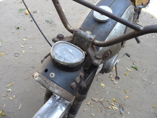 ขาย Suzuki a100-Mark1 แห้งๆ มีทะเบียน