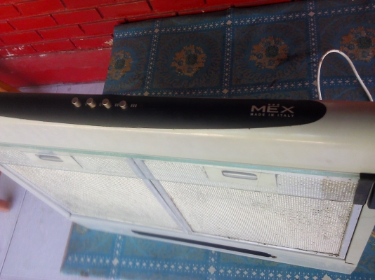 เครื่องดูดควัน MEX ของอิตาลี มีพัดลมดูด 2 ตัว มีไฟส่อง เลือกให้ลมออกด้านนอกหรือด้านในได้ เครื่องดูดควัน MEX ของอิตาลี มีพัดลมดูด 2 ตัว มีไฟส่อง เลือกให้ลมออกด้านนอกหรือด้านในได้