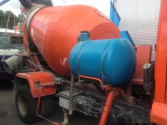 รถโม่ปูน 6 ล้อ มือสองจากญี่ปุ่น