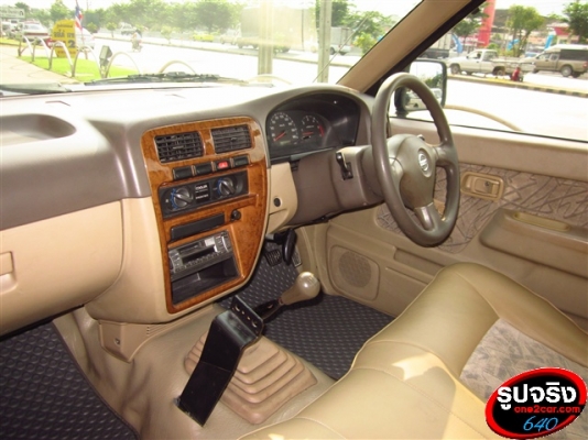 NISSAN BIG M 2.7 หัวเดี่ยว ปี 2004 สีน้ำเงิน NISSAN BIG M 2.7 หัวเดี่ยว ปี 2004 สีน้ำเงิน