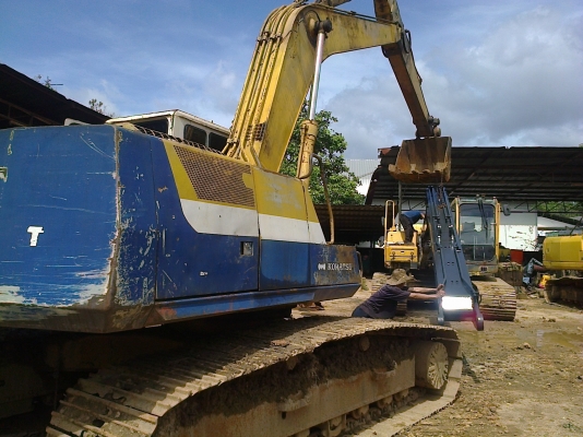 PC200-5 S/N.64xxx มีอินวอยน์ คอนโทนสั้น รถสวย แบบเดิมๆไฟฟ้าครบ