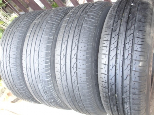 BRIDGESTONE 195 65 15 ดอกตูมๆราคาเบาๆ BRIDGESTONE 195 65 15 ดอกตูมๆราคาเบาๆ