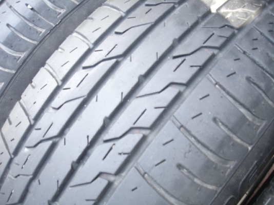 BRIDGESTONE 195 65 15 ดอกตูมๆราคาเบาๆ BRIDGESTONE 195 65 15 ดอกตูมๆราคาเบาๆ