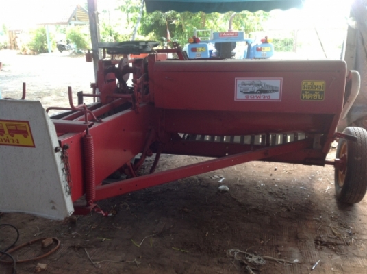 ขายเครื่องอัดฟาง