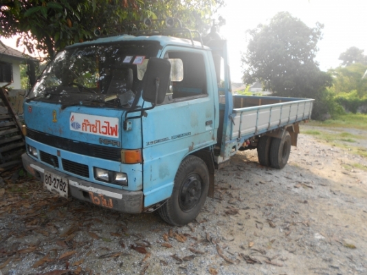 ขาย ISUZU NPR 6ล้อ ยางดี เครื่องแน่น สภาพเดิม กรุณาติดต่อ 081-6005999