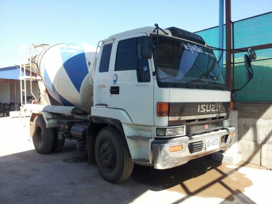 ต้องการขายรถโม่6ล้อ