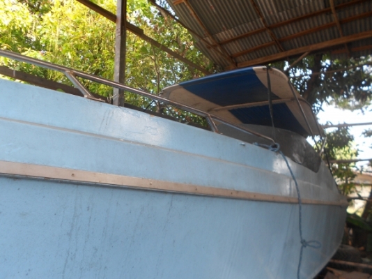 ขายเรือสปีดโบท พร้อมเถเรอ เหมาะสำหรับตกแต่งรีสอท ไม่มีเครื่องยนต์