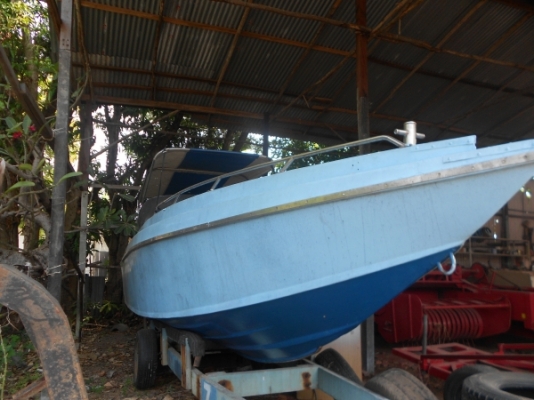 ขายเรือสปีดโบท พร้อมเถเรอ เหมาะสำหรับตกแต่งรีสอท ไม่มีเครื่องยนต์