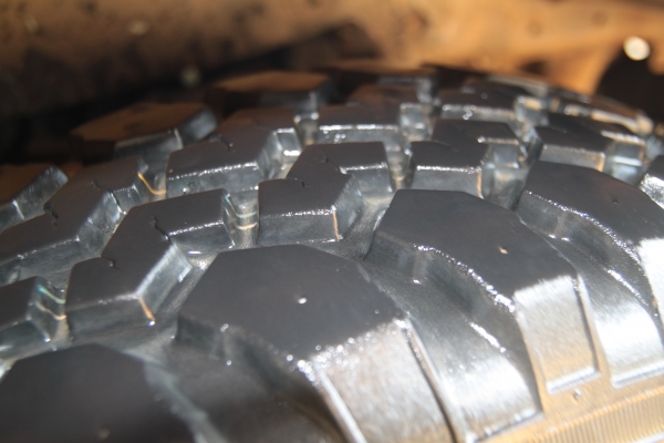 ขายยาง Maxxis BuckShot M/T 265/75 r16 สภาพใช้น้อย ดอกเหลือเต็มเสมอกันทั้ง 4 เส้น ยางปลายปี 09 ใส่ปี 2010 ขายยาง Maxxis BuckShot M/T 265/75 r16 สภาพใช้น้อย ดอกเหลือเต็มเสมอกันทั้ง 4 เส้น ยางปลายปี 09 ใส่ปี 2010