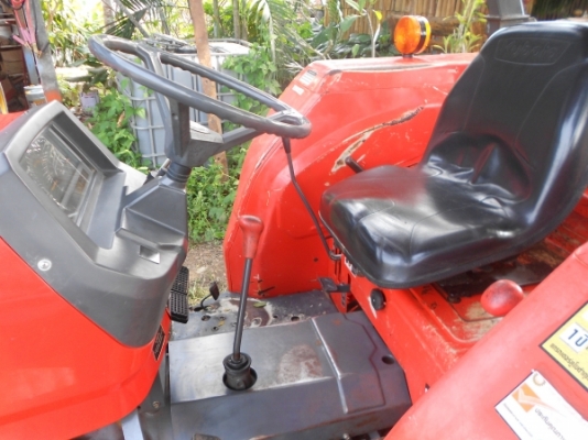 ขายรถไถ คูโบต้า M5000 ชั้วโมงทำงาน 2460 ชั่วโมงปลายปี52 (ยังผ่อนไม่หมด)