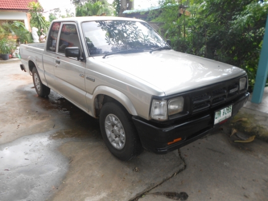 มาสด้า แคบ ( Mazda cab )