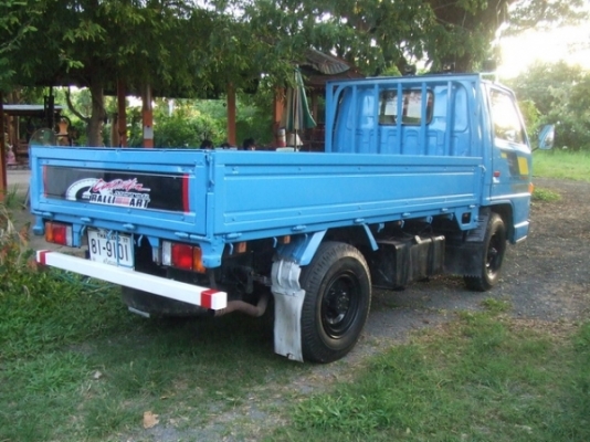 ขายรถบรรทุก 4 ล้อ ขนาดกลาง