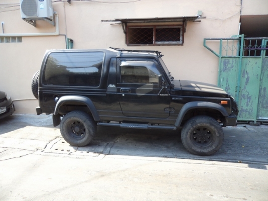 เพื่อนฝากประกาศครับ  ขาย ซูซูกิ คาริเบี้ยน 1300 cc.4WD รถอยู่บางขุนนนท์