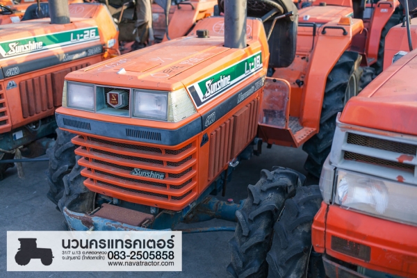 KUBOTA L1-18 4WD คูโบต้า 3 สูบไดเร็คอินเจ็คชั่น 1300cc สภาพสวย สีเดิมเก่าญี่ปุ่น www.navatractor.com