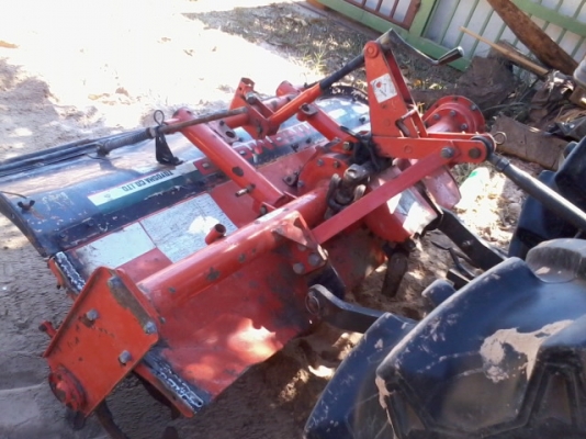 ขายโรตารี่นอก กว้าง 1.40 เมตร ใบเต็ม พร้อมใช้ ใช้กับ KUBOTA ขาด 28 30 34 และ 36 แรงไม่ต้องปรับ