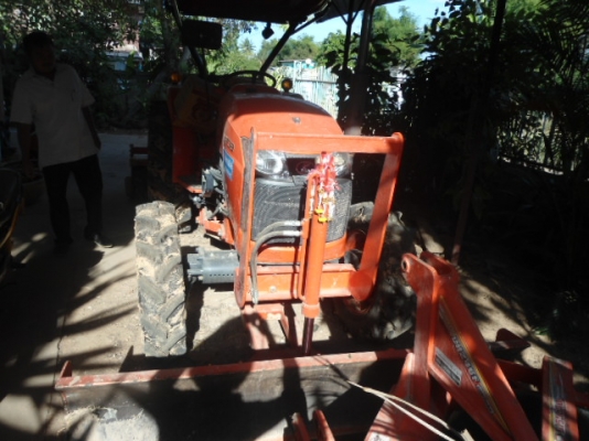 -ขายคูโบต้า  47   แรงเหมือนรถใหม่-330 ชั่วโมงสวยจัดอุปกรครบถูกๆ