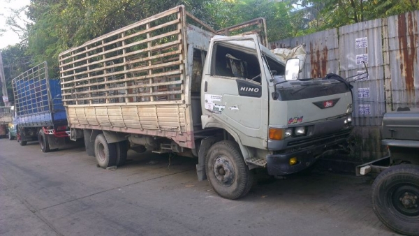 ขายถูกรถหกล้อ HINO 120 แรงม้า &quot;(ขับได้ไม่ต้องลาก)&quot; เครื่องดี เปลี่ยนหัวเก็บเล็กๆน้อย
