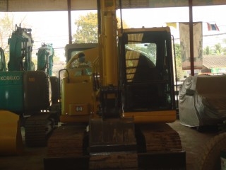 ละอองดาวแทรคเตอร์ ขาย รถแบคโฮ ยี่ห้อ KOBELCO SK 60-3 มือสองเก่าจากนอกสภาพดีราคาถูก พร้อมสำหรับการใช้งาน