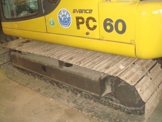 ละอองดาวแทรคเตอร์ ขายรถแบคโฮยี่หัอ KOMATSU PC60-7มือสองเก่าจากนอกสภาพดีราคาถูก พร้อมสำหรับการใช้งาน