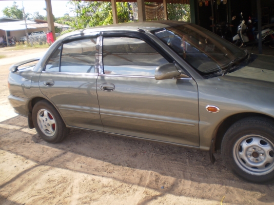 ขายแลนเซอร์ glxi ท๊อป ปี94 สีเขียว