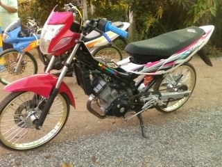 ฮอนด้า โซนิค125 แปลงเป็นตัวใหม่ เครืองดีมาก ทะเบียน ไม่ขาด