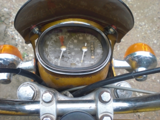 ขาย CB 125 2สีทะเบียนภาษีเต็มพร้อมโอน ขาย CB 125 2สีทะเบียนภาษีเต็มพร้อมโอน
