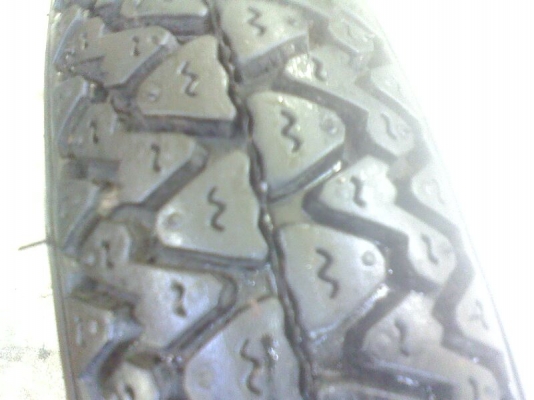 ยางรถป๊อบ 3.00-10 ยางรถป๊อบ 3.00-10