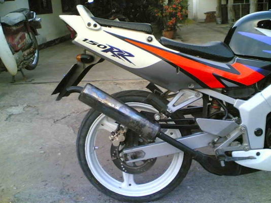 ขาย Honda NSR150RRWเล่มทะเบียนเต็มพร้อมชุดโอนเครื่องสมบูรณ์มาก