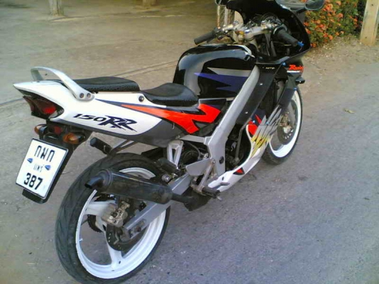 ขาย Honda NSR150RRWเล่มทะเบียนเต็มพร้อมชุดโอนเครื่องสมบูรณ์มาก