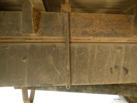 ขายด่วนรถบรรทุกหกล้อกลาง HINO KM779 ขายด่วนรถบรรทุกหกล้อกลาง HINO KM779