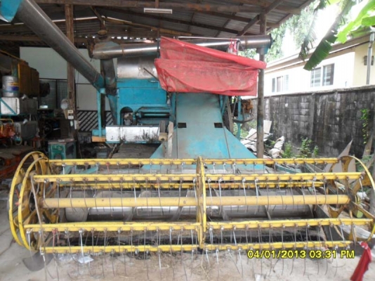 รถเกี่ยวข้าว ปั้มไดกิ้น ปั้นแฝดเบอร์ 21 เครื่อง Isuzu 6HH 210 แรง ตัวเดิน 10HT