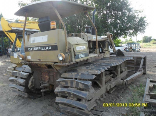 Catterpillar D5B รถแทรคเตอร์ตีนเป้น (รถดันดิน) ช่วงล่างปานกลางขึ้น เครื่องแห้งปั้มแรงดี ไม่มีโหลด เชิญ