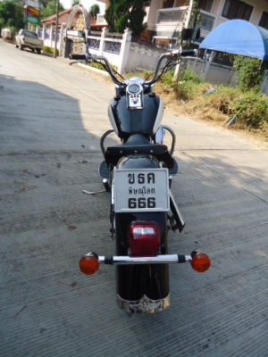 ขาย HONDA STEED 600 สภาพดีมาก มีทะเบียนแท้ๆ โอนได้ทุก จังหวัด เลขตอง 666 ครับ