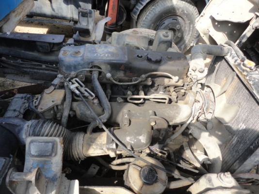 6 ล้อดั้ม ISUZU NKR 110 แรง เครื่อง 4BE1 เกียร์สั้น รถประกอบ