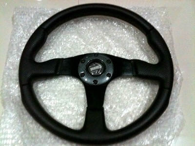 ( กดที่ชื่อ เพื่อดูสินค้าอื่นๆครับ )พวงมาลัยสปอตร์ของใหม่ ขายพร้อมคอ ราคารวม 1,550 Tel.085-150-9040..P ( กดที่ชื่อ เพื่อดูสินค้าอื่นๆครับ )พวงมาลัยสปอตร์ของใหม่ ขายพร้อมคอ ราคารวม 1,550 Tel.085-150-9040..P